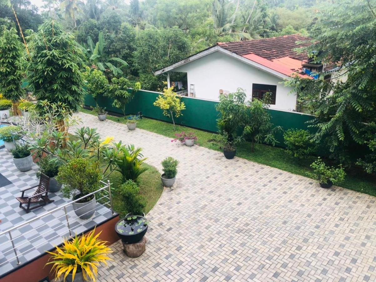Paradise Hilltop Villa & Apartment Galle Exterior foto